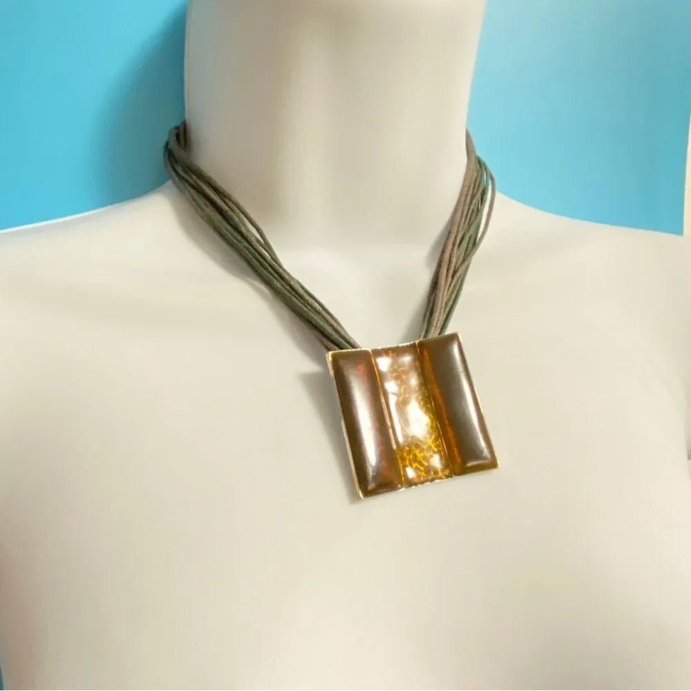 LBMDJ Enameled Green Corded Necklace Boho Style